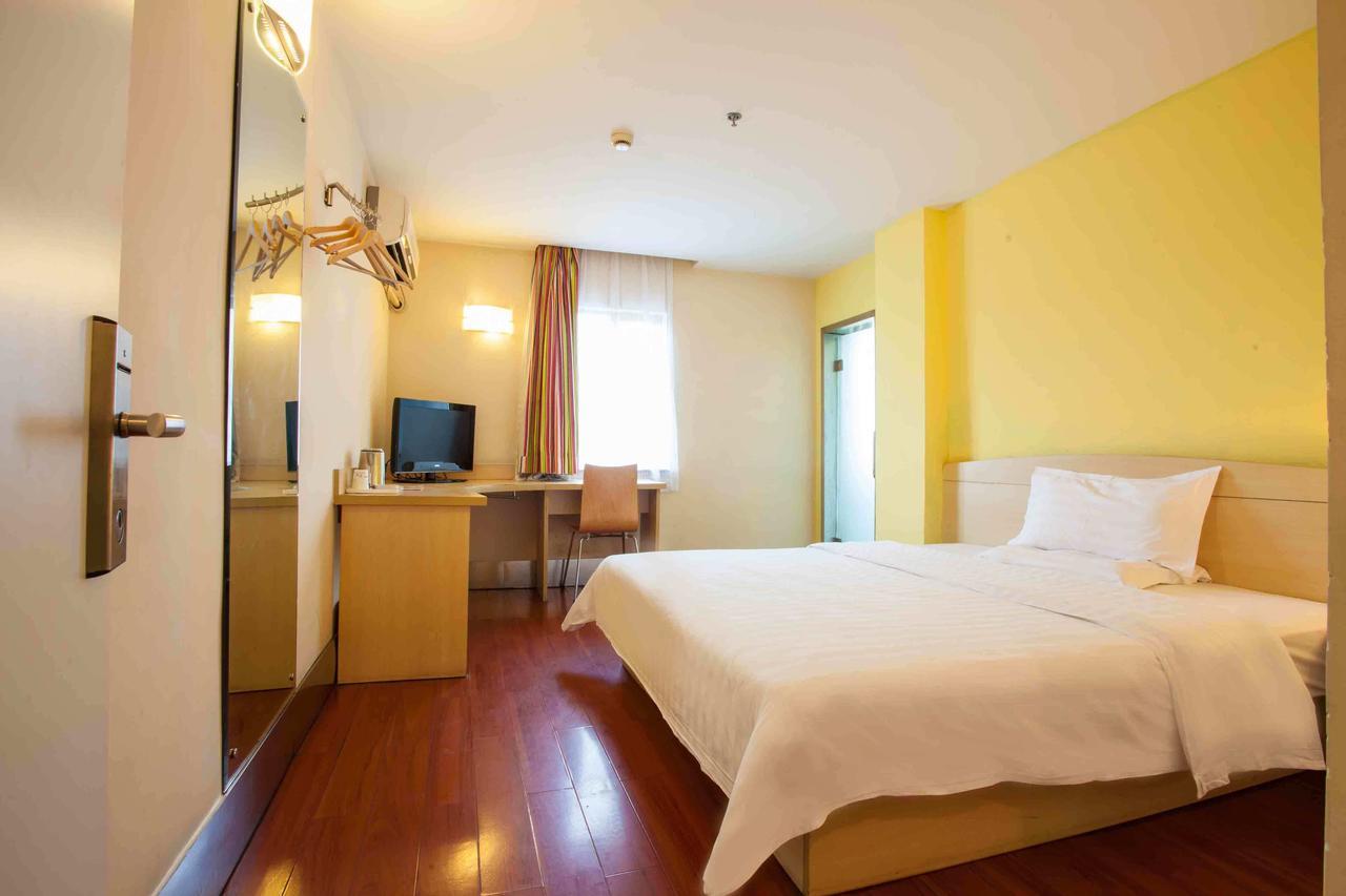 7Days Inn Shantou Coach Terminal Huang He Road Rum bild