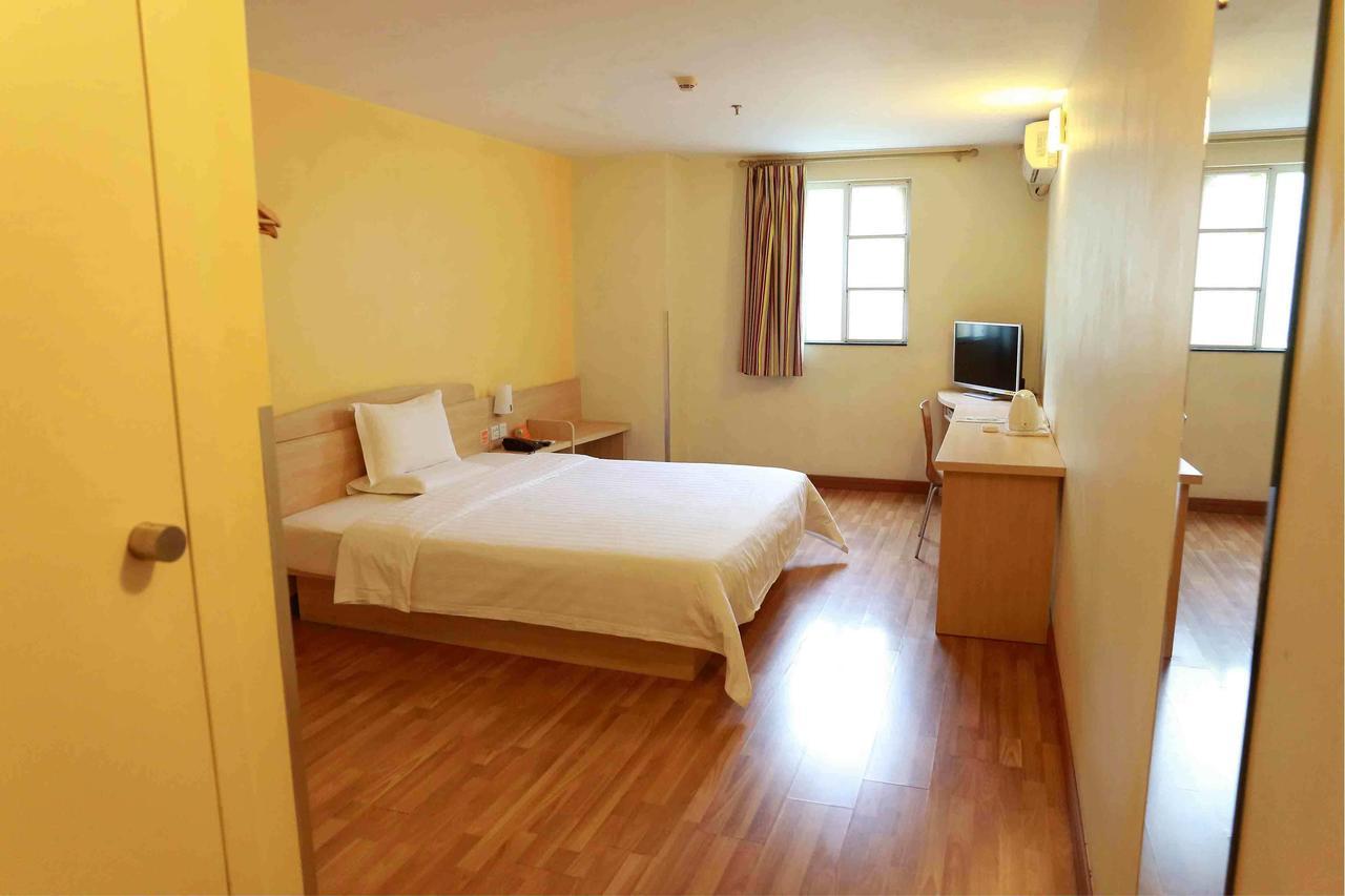 7Days Inn Shantou Coach Terminal Huang He Road Rum bild