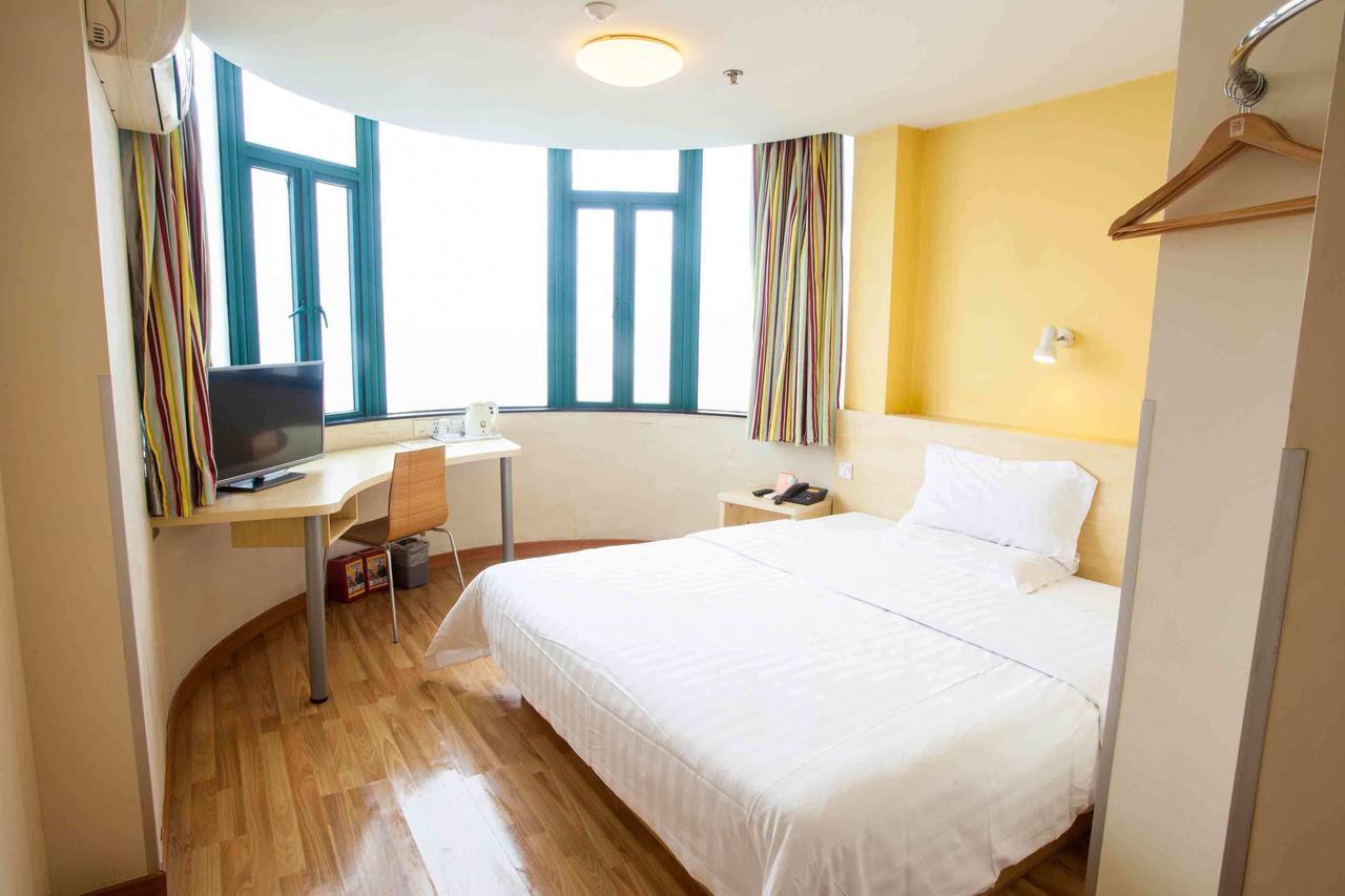 7Days Inn Shantou Coach Terminal Huang He Road Rum bild